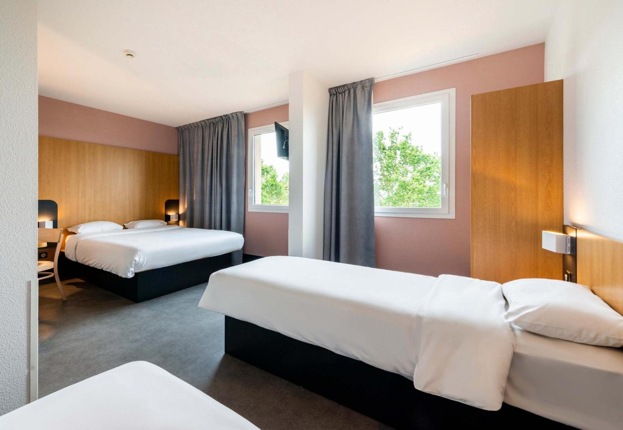 B&B Hotel Nantes Савене Экстерьер фото